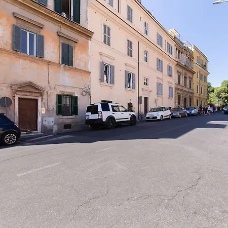 Beautiful Vatican Apartament